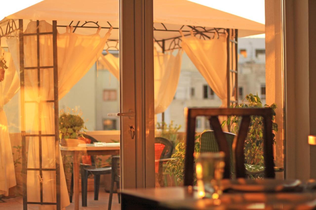 Giljana Ensuite Rooms Shared Terrace & Kitchen Saint Julian's Ngoại thất bức ảnh